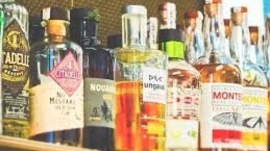  Aumenta a 24 el número de fallecidos por intoxicación con bebidas adulteradas mientras 11 están hospitalizados 