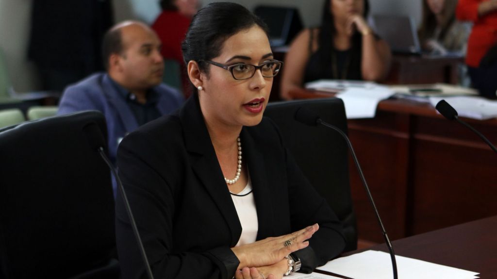  Negociado de Ciencias Forenses apoya legislaci&oacute;n para pagar horas extra a empleados claves para disminuir la acumulaci&oacute;n de cad&aacute;veres 