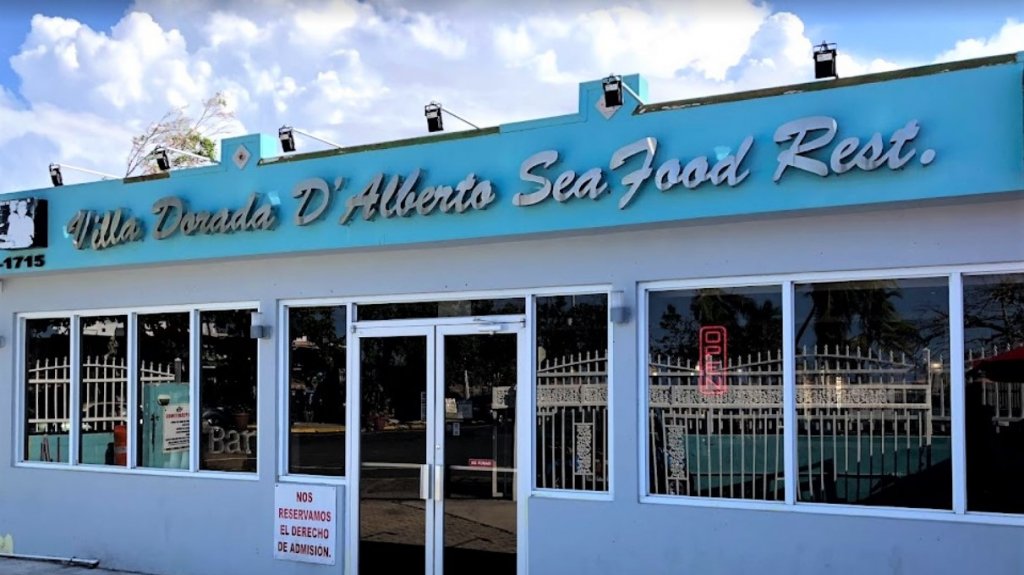  Destrozan restaurante en Dorado y se llevan 1,450 d&oacute;lares en efectivo 