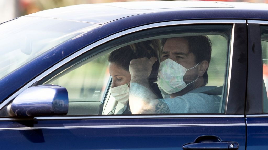  Los &Aacute;ngeles recomienda no salir incluso al supermercado por COVID-19 