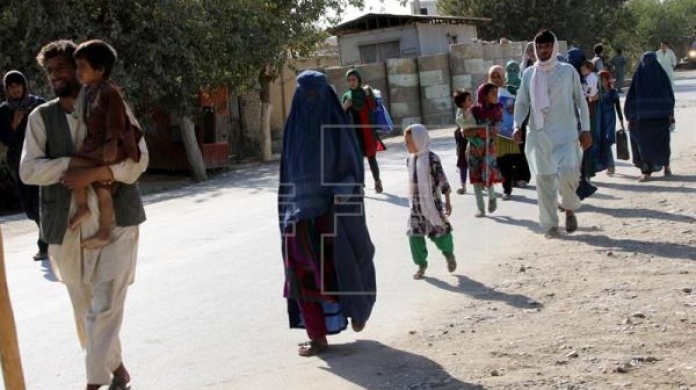 Video: El padre de los talibanes afganos defiende a sus pupilos en su "guerra santa"