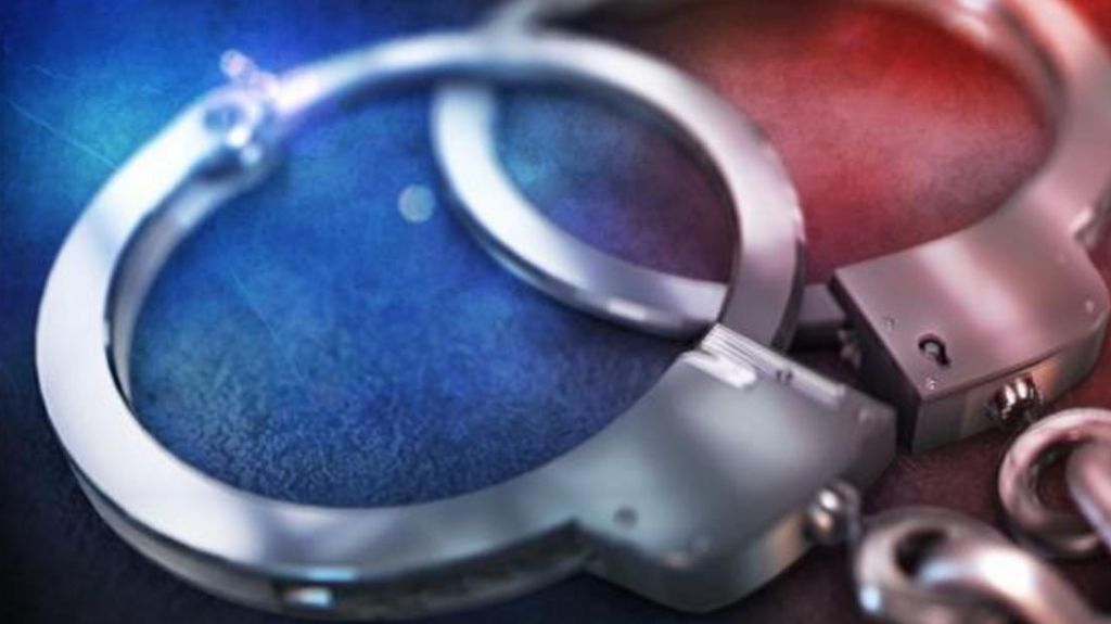  Arrestan a tres personas en operativo efectuado en Mayag&uuml;ez 
