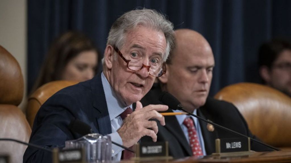  Congresistas Neal y Gonz&aacute;lez Col&oacute;n presentan medida para ayudar a Puerto Rico y otros territorios a invertir en carreras de la salud 