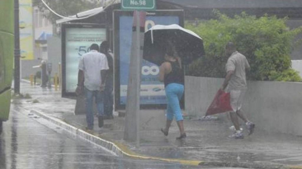  Una débil vaguada podría variar las condiciones de buen tiempo que prevalece sobre el país 
