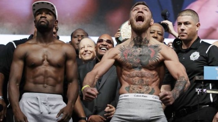 Video: Mayweather y McGregor no tienen problemas con el peso