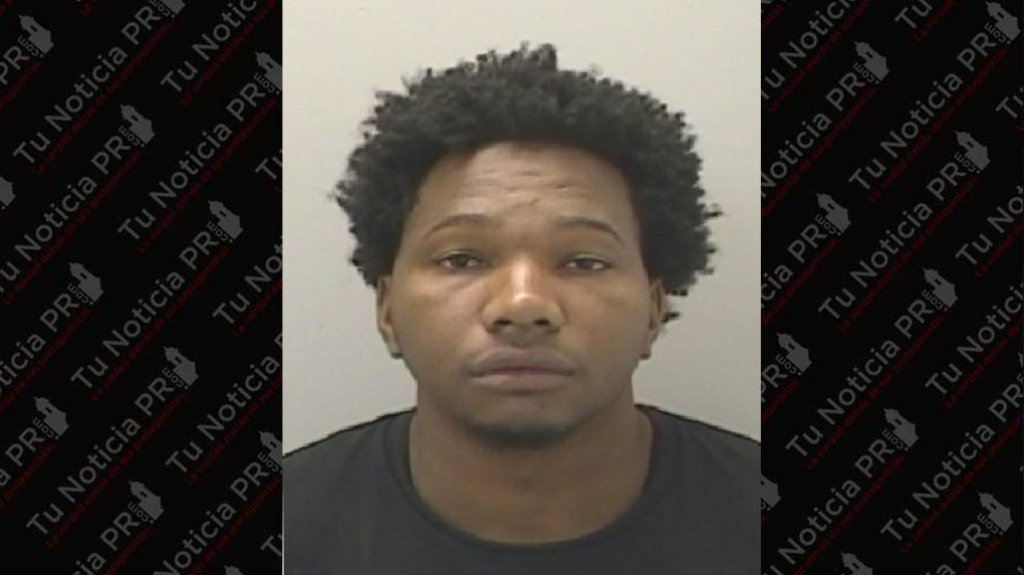  Arrestan a hombre que figura en la lista de los m&aacute;s buscados por asesinato 