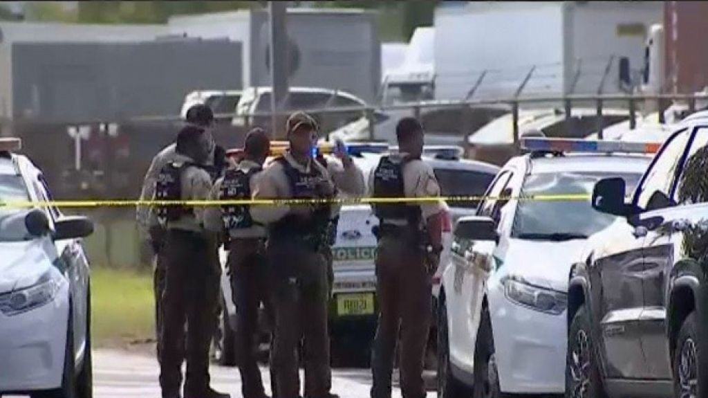  Ladr&oacute;n de bancos roba bolsa de dinero.... con GPS 