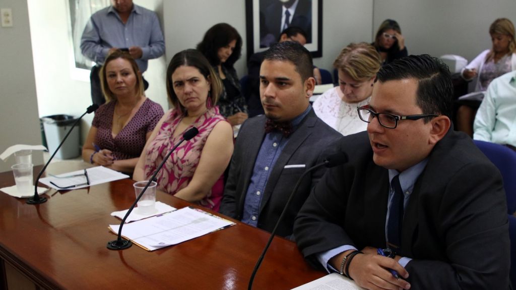  Otorgan aval a legislaci&oacute;n en favor de la poblaci&oacute;n de edad avanzada 