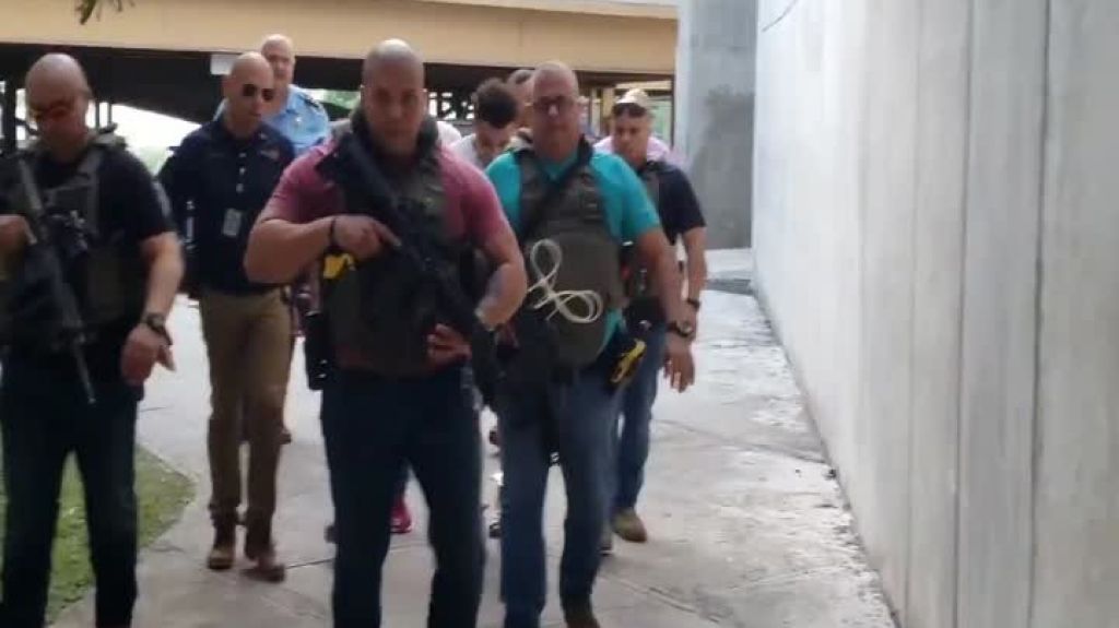 Video: Arrestan sospechoso de masacre en Humacao 