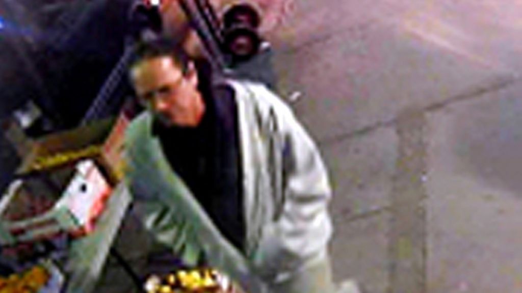  Polic&iacute;a de Los &Aacute;ngeles pide ayuda para identificar presunto asesino de latino 