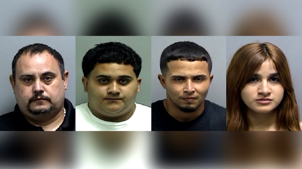  Arrestan a 4 personas por narcotr&aacute;fico en Santa Isabel 