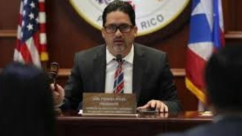  Representante dice est&aacute; a la vuelta de la esquina prohibir la venta de pl&aacute;sticos no reusables 