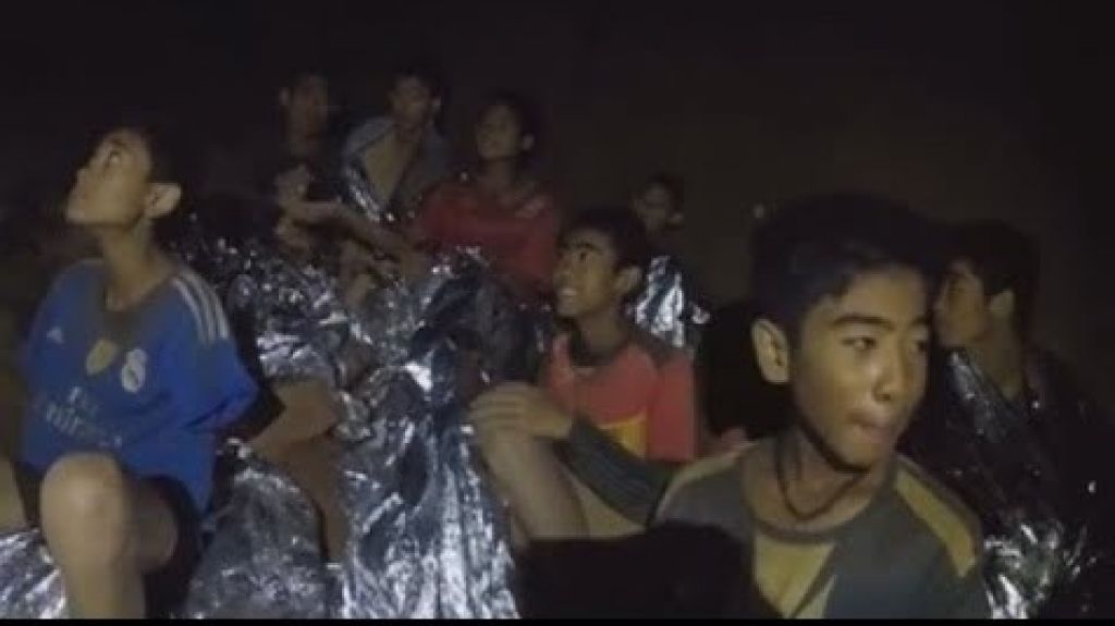  Vea video: De la cueva a la fama, un a&ntilde;o despu&eacute;s del rescate de los ni&ntilde;os de Tailandia 