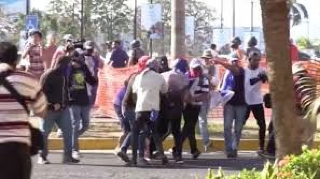  Vea video: Un tiroteo causado por supuesto fan&aacute;tico sandinista deja cuatro heridos en Nicaragua 