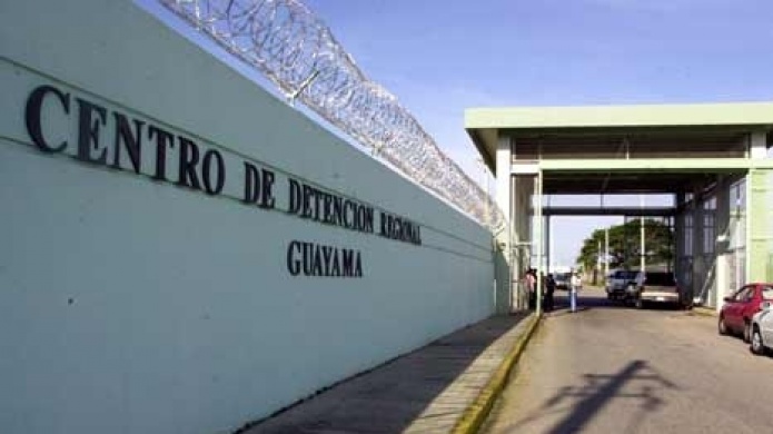 Cargos por asesinato en primer grado a un confinado que estrangulÃ³ a compaÃ±ero de celda