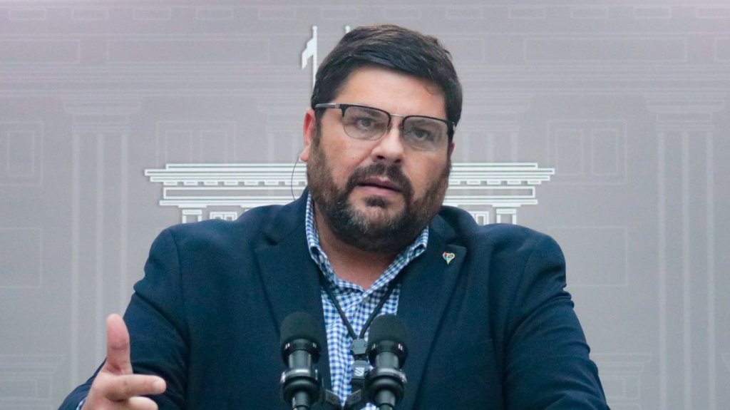  Salud ya ha identificado cinco casos de la variante Delta del Covid-19; uno de los dos nuevos contagiados estaba vacunado 