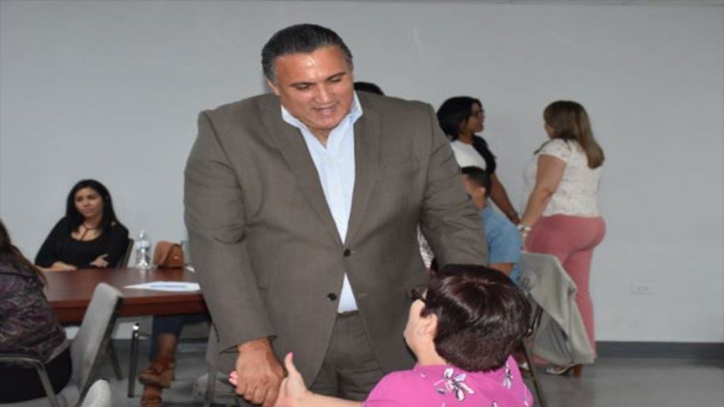  Secretario de la Gobernaci&oacute;n informa renuncia del administrador de la Administraci&oacute;n de Rehabilitaci&oacute;n Vocacional 