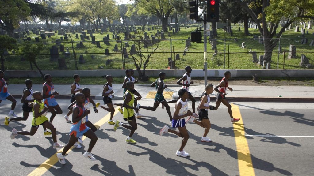  Corredor latino descalificado de la marat&oacute;n de Los &Aacute;ngeles se suicid&oacute; 
