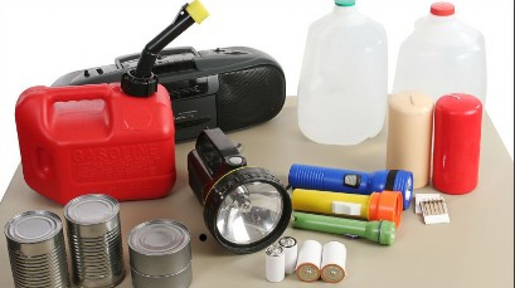  Buscan eximir del IVU art&iacute;culos y materiales necesarios para prepararse en la temporada de huracanes 