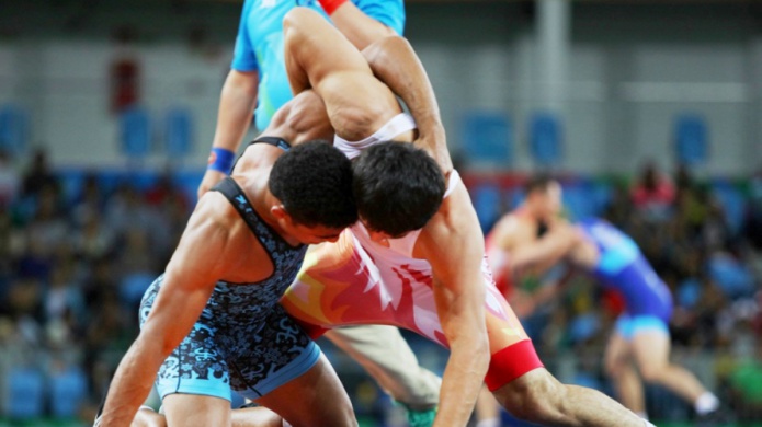 Expulsan Ã¡rbitros que dieron como perdedor nuestro luchador olÃ­mpico Franklin GÃ³mez