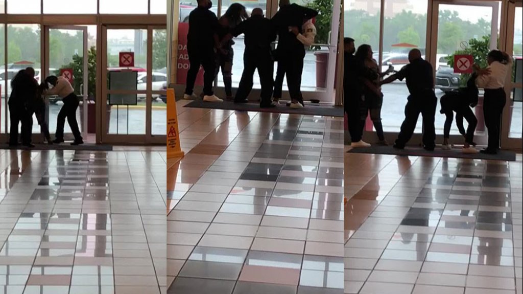  Video: A cantazo limpio una mujer y una guardia de seguridad en centro comercial de Caguas 