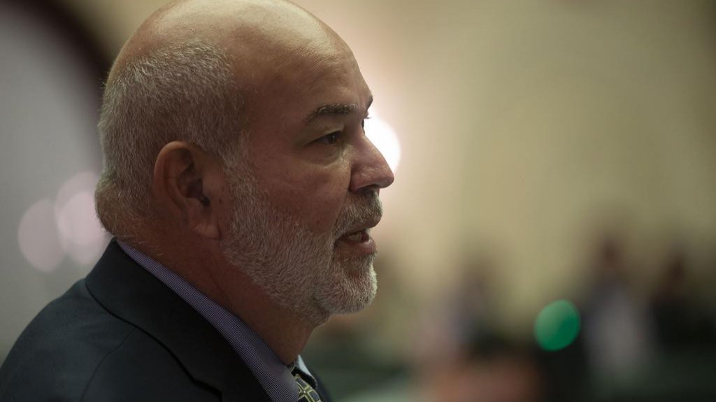  &lsquo;Johnny&rsquo; M&eacute;ndez alerta sobre impacto en la Isla de nueva tasa de contribuci&oacute;n federal a corporaciones 