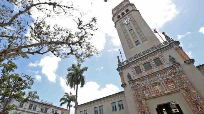 ESTUDIANTES REPUBLICANOS SE ORGANIZAN EN LA UPR