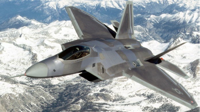 Cazabombarderos de EE.UU. interceptan aviones militares rusos acercÃ¡ndose a Alaska