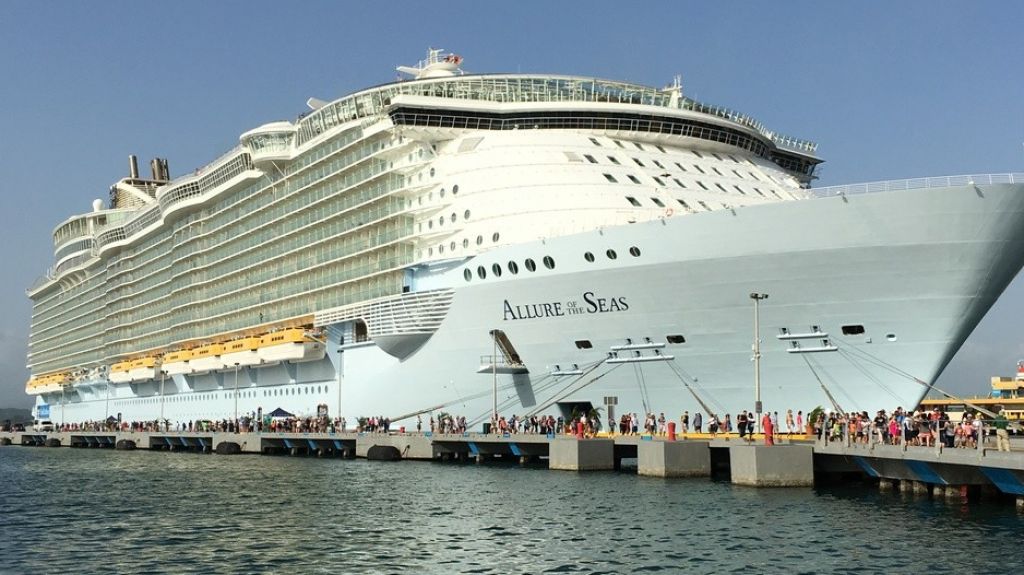  Investigan muerte de mujer en crucero que lleg&oacute; a San Juan 