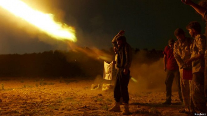 EE.UU. comienza a entrenar rebeldes en Siria para enfrentar a EI