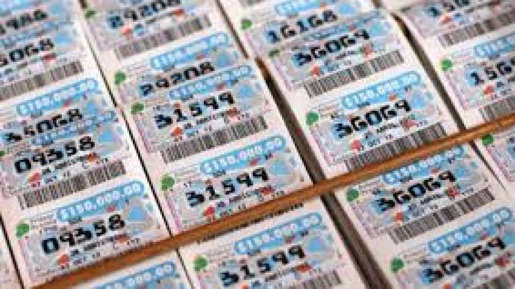  Una persona pierde 10 mil d&oacute;lares en timo con un billete de la Loter&iacute;a 