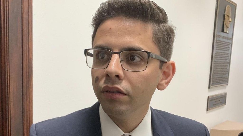  Hacienda abre solicitud de ayuda econ&oacute;mica para peque&ntilde;as y medianas empresas 