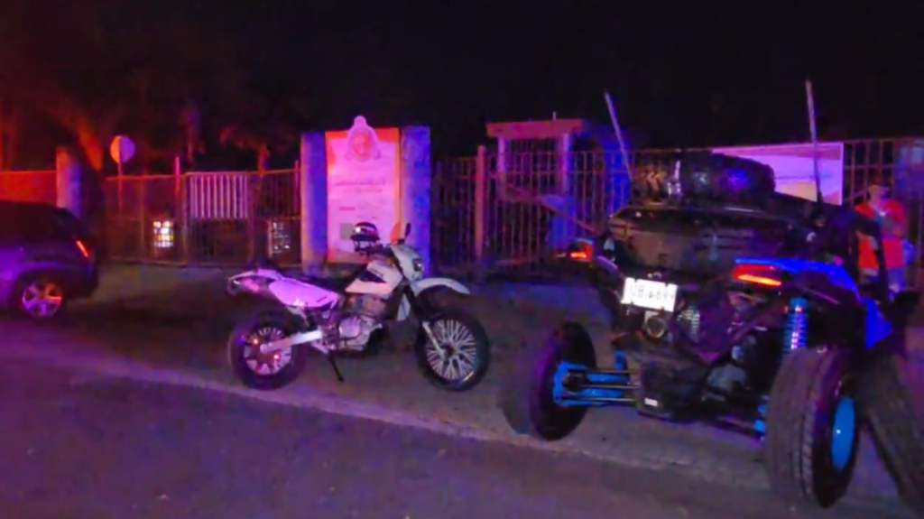  Video: Ahora un herido en accidente entre un auto, un Can-Am y varias motoras en Isla Verde 