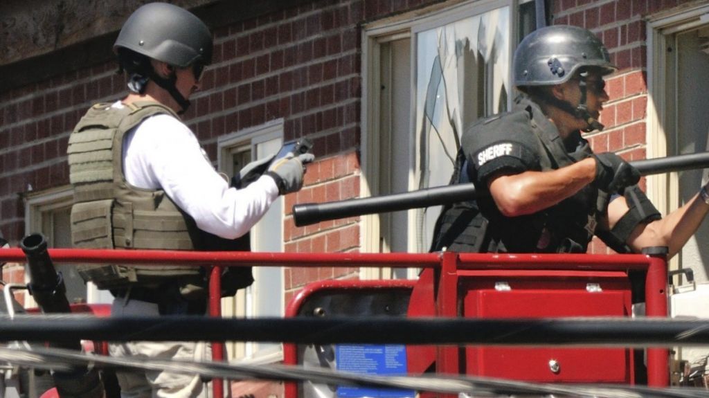  Mujer ocultaba a 26 ni&ntilde;os tras falsa pared en guarder&iacute;a ilegal en Colorado 