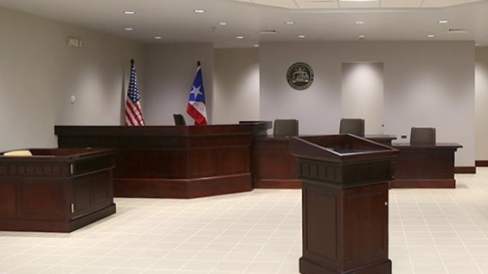 Joven que atacÃ³ hace unos dÃ­as a dueÃ±a de negocio en Arecibo enfrenta nuevos cargos por secuestro de un anciano y robo de su vehÃ­culo