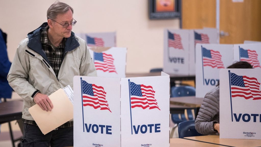  Crece la pol&eacute;mica electoral en Florida mientras cae ventaja de republicanos 