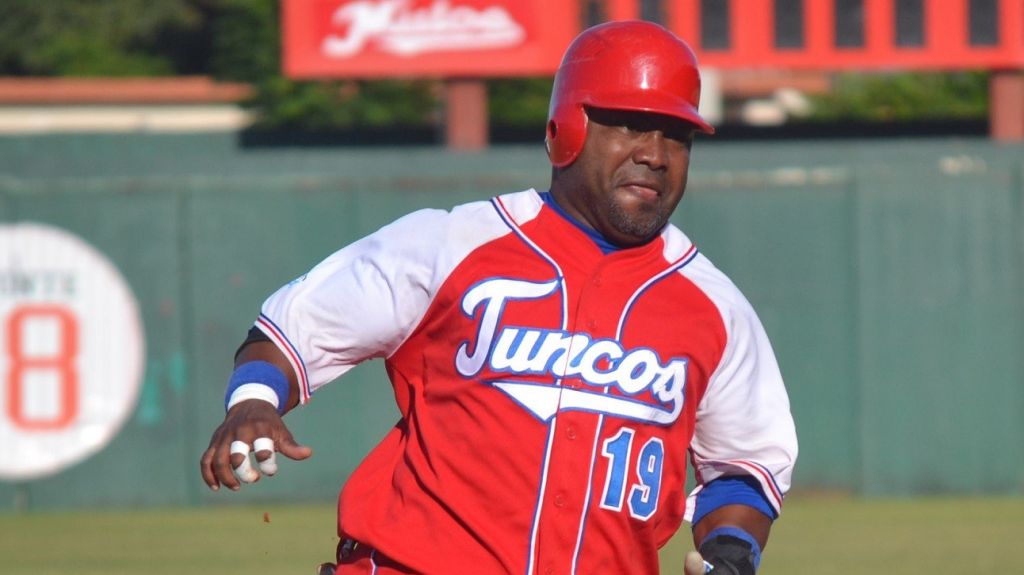  Exaltar&aacute;n trece deportistas al Recinto de Inmortales del B&eacute;isbol Aficionado 