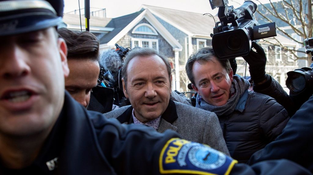  Retiran cargos de agresi&oacute;n sexual contra el actor estadounidense Kevin Spacey 