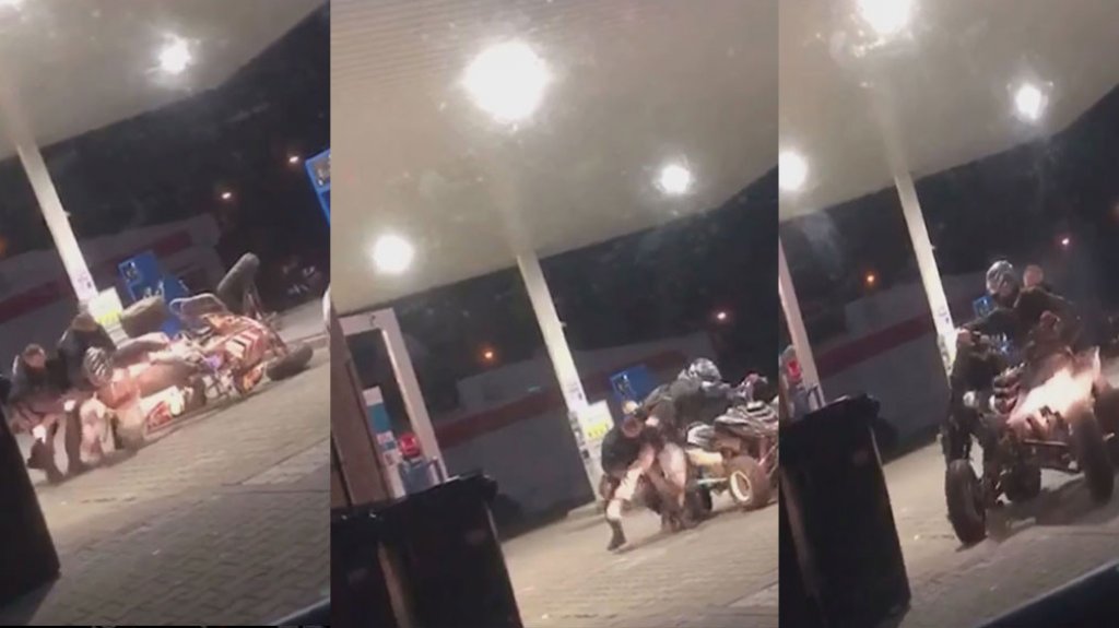  Video: Dos polic&iacute;as intentan quitarle el &ldquo;Four Track&rdquo; pero &eacute;l no se deja y logra irse 