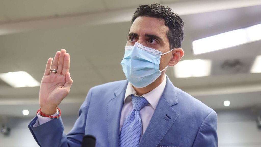  Siguen filtr&aacute;ndose los mensajes de textos de involucrados en fallida venta a Salud de las pruebas serol&oacute;gicas para detectar el Covid-19 