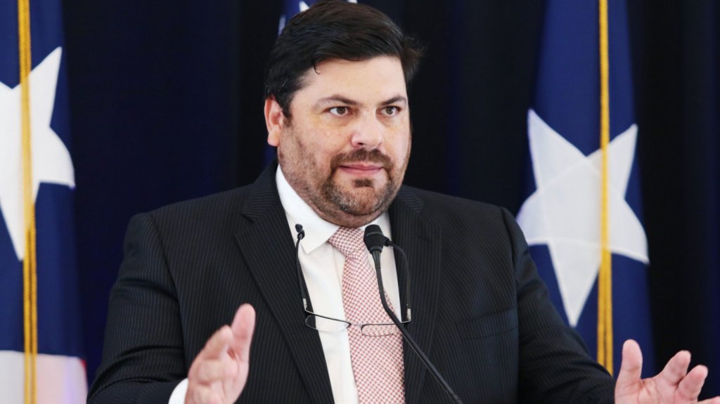  Salud establece restricciones en actividades multitudinarias 