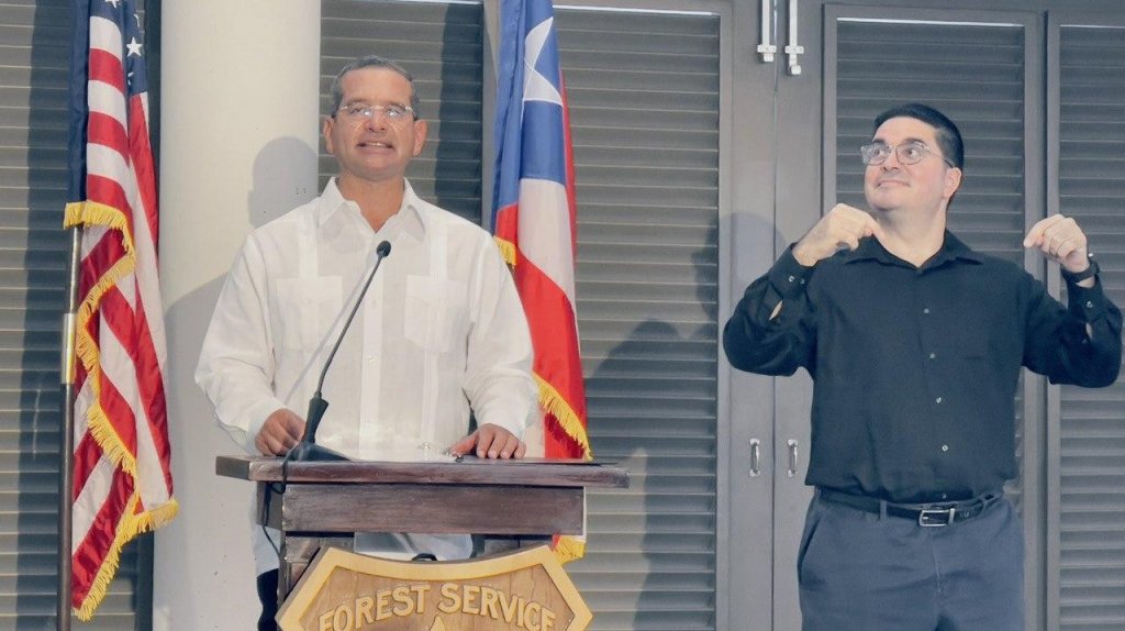  No pens&eacute; que esa medida iba a ser controversial, dice gobernador sobre donativo obligatorio de marbete Roberto Clemente 