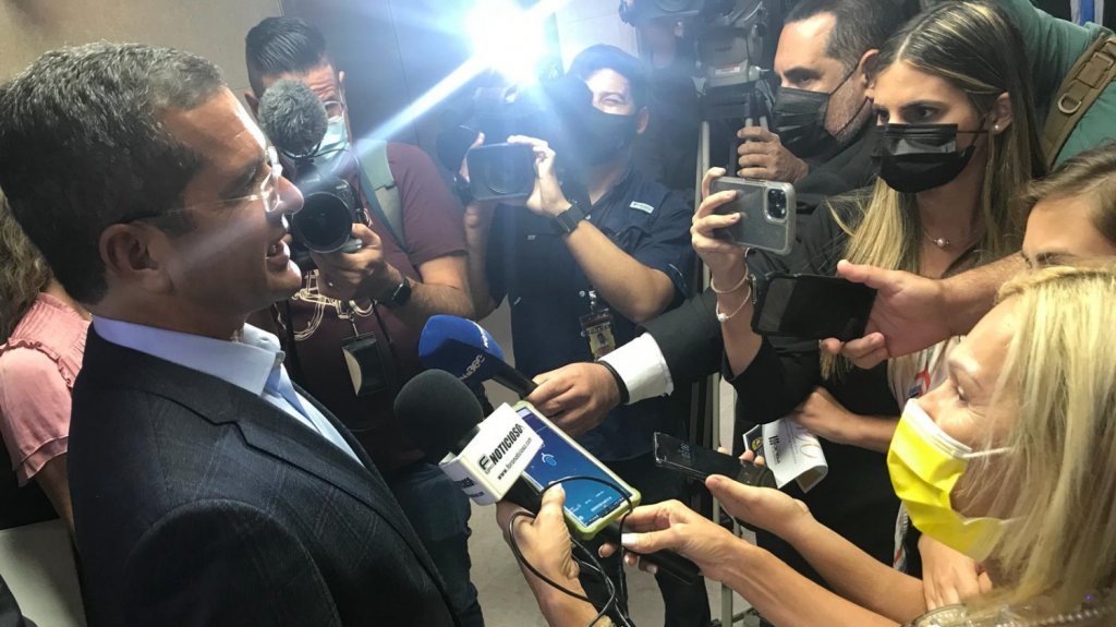  Audio: Gobernador asegura alza en salario m&iacute;nimo para enero del 2022 no afectar&aacute; ayudas federales 
