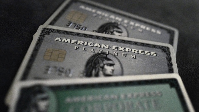Discrimen contra boricuas le cuesta $96 millones a American Express