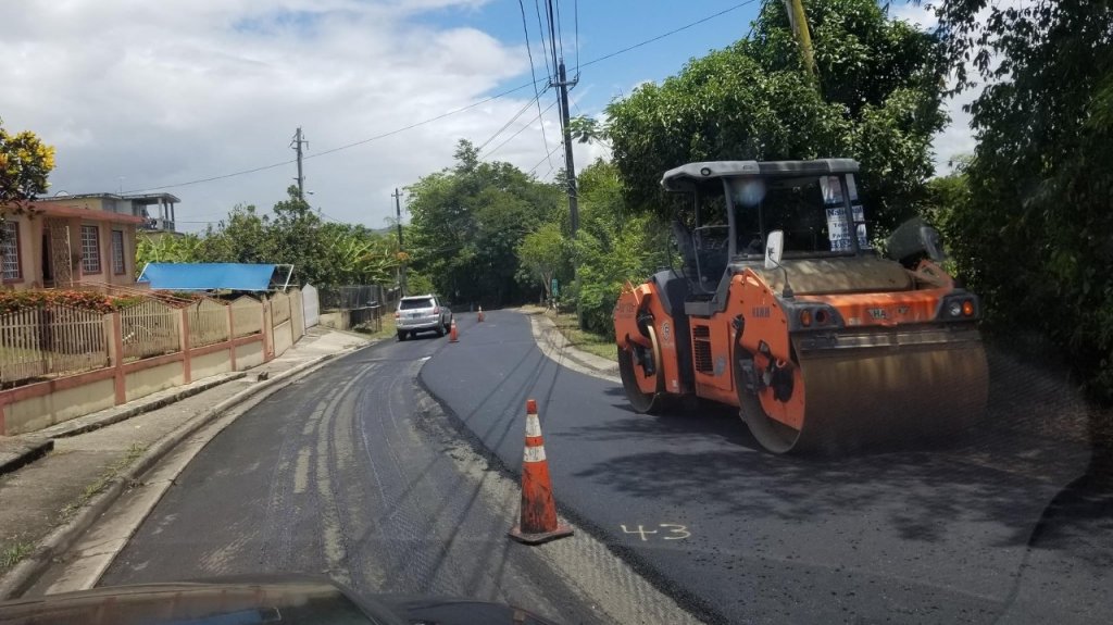  Convierten en ley el que se use goma triturada para asfalto en la Isla 