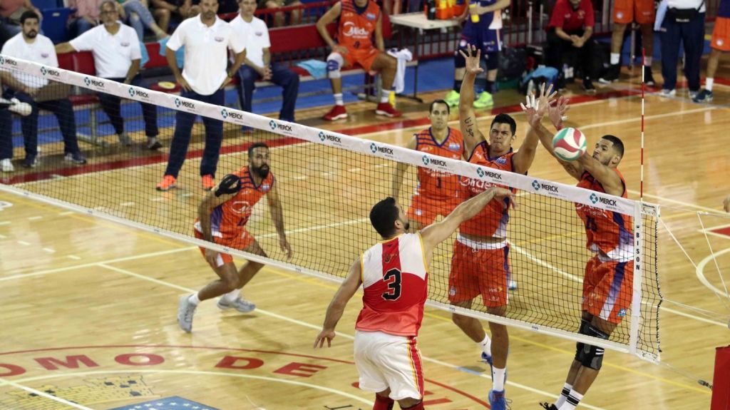  Los Mulos dominan a los tricampeones en la LVSM 
