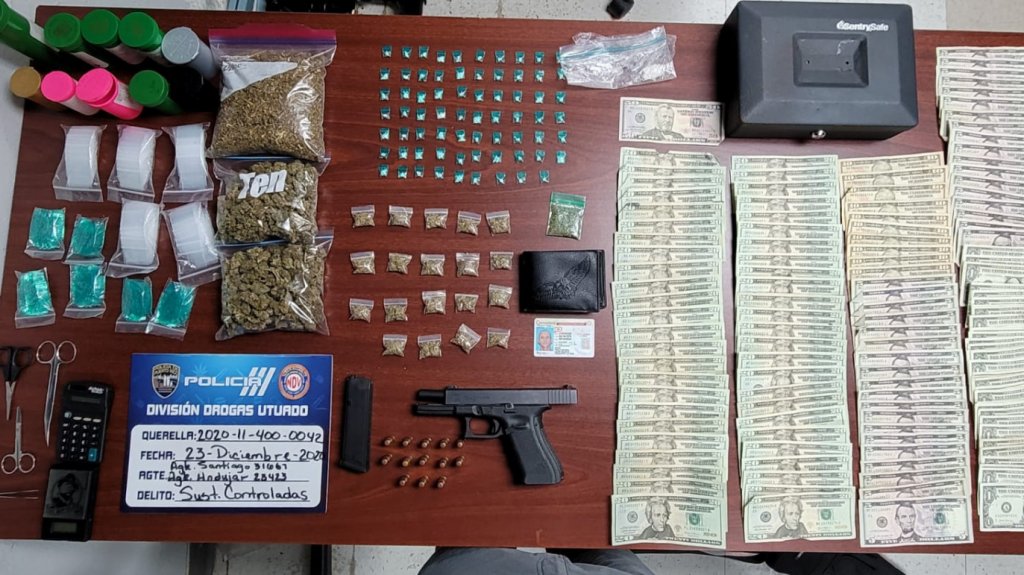  Dos arrestados mediante orden de allanamiento en Utuado 