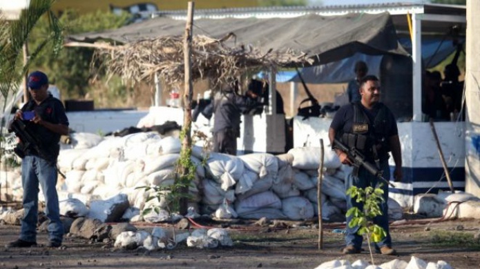 Decenas de muertos por enfrentamientos a gran escala en MÃ©xico