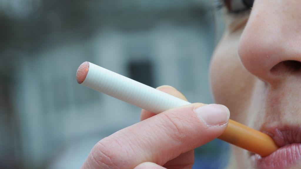  EEUU registra posible primer caso de muerte asociada al uso de e-cigarrillos 