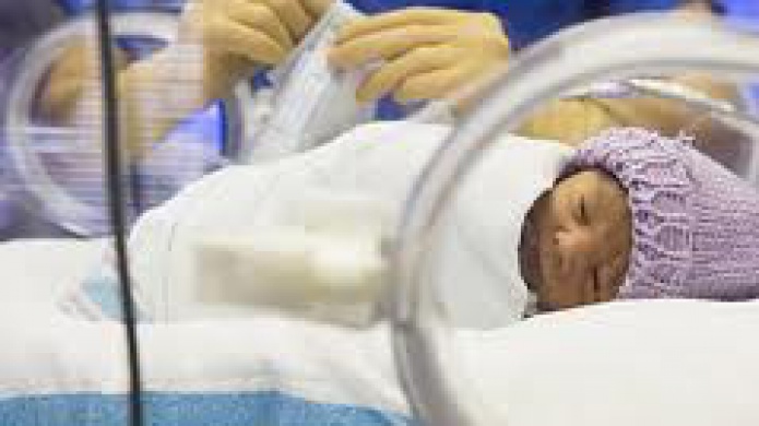 Cientos de bebÃ©s se acoplan a su vida normal y cotidiana tras haber nacido prematuramente